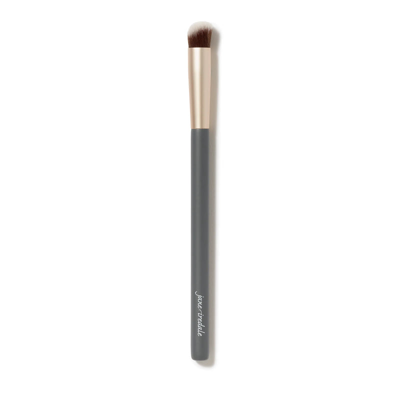 New from Jane Iredale, the Concealer Brush has soft synthetic bristles for precise, flawless coverage. Ideal for concealing dark circles, blemishes, and redness with luxury and precision. Perfect for high-end makeup application. Jane Iredale is the clean make up brand with clean, skin-care ingredients for healthy application and skin. 