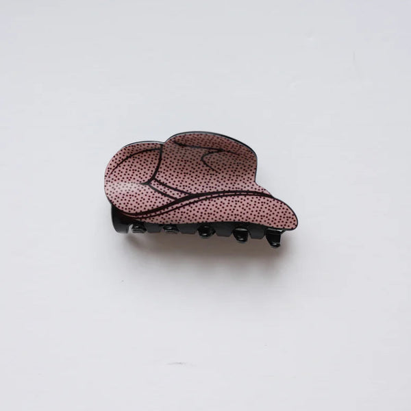 KAXI Cowgirl Hat Claw – Stylish hair claw featuring a unique cowgirl hat design, perfect for adding a fun and fashionable western-inspired touch to your hairstyles. This gives all the Nashville vibes. Such a fun and unique hair accessory. 